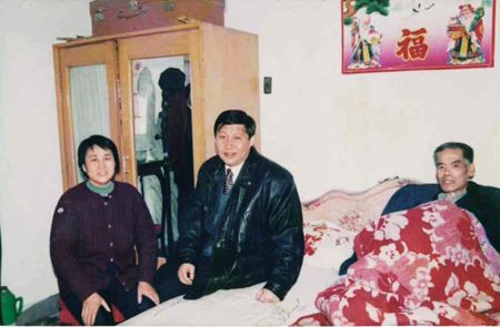 1997年2月7日,习近平和贾大山最后一次见面,这也是两人最后一张留影