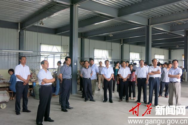 甘谷县四大组织领导带队观摩六峰等4乡镇重点工作