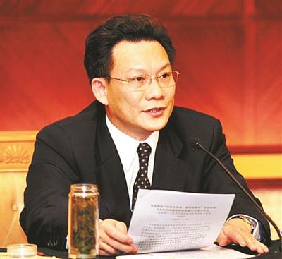 内蒙古副主席潘逸阳被调查 任职地牵出腐败大案