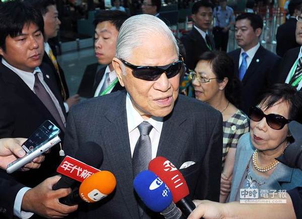 ԭ����ͼ����ǻ���������Ůʱ��5����ٶȷ��գ��г̰���ǰ�����桢�����������״�̤�ϱ�������