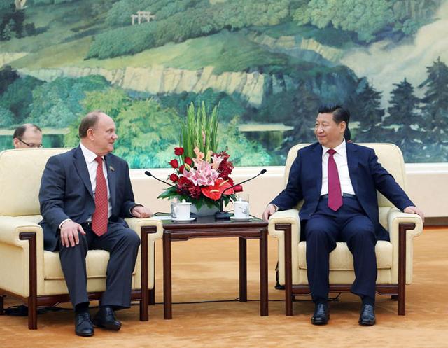 习近平会见俄罗斯共产党代表团