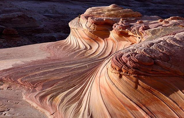 美国红崖"石浪"奇景实拍 神奇地貌如火星(图)