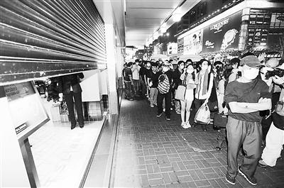 媒体揭秘香港占中激进者:不少疑是黑帮分子