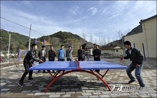 152722bunyfw9cfifiqzfl.jpg 152722bunyfw9cfifiqzfl.jpg