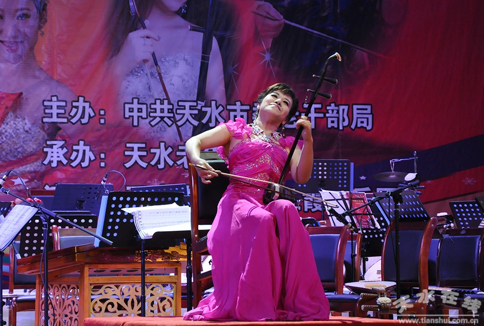 兰花花叙事曲二胡简谱_兰花花叙事二胡简谱(4)