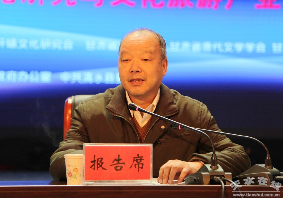 李清凌.jpg