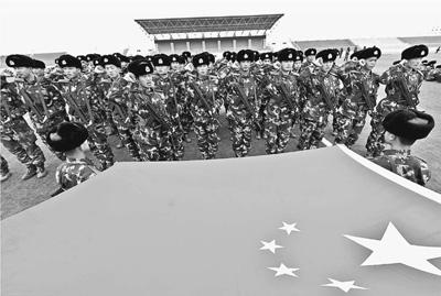 新疆组建“利剑”突击队承担反恐处突任务(图)