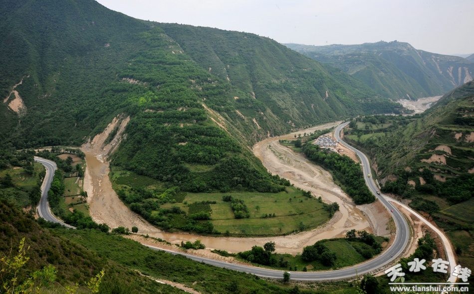 庄天二级公路清水段.jpg