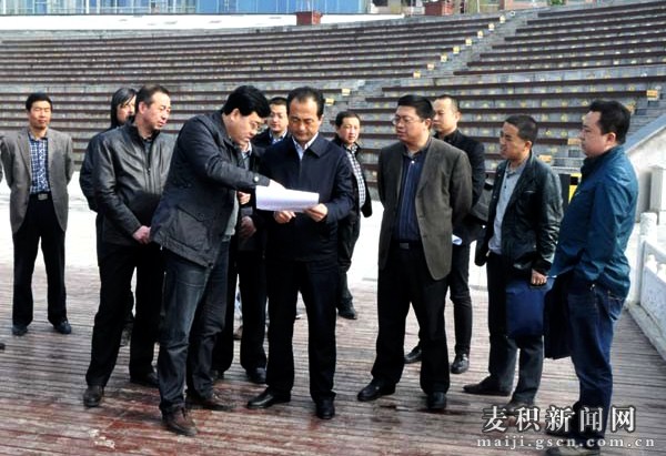 214753bp9z5g5cb433nnpb.jpg 214753bp9z5g5cb433nnpb.jpg