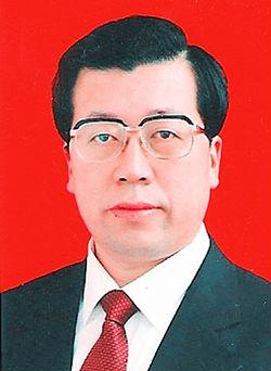 张江汀任山东省委常委 曾任烟台市委书记