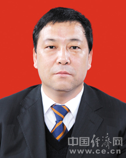 ѧУ壬196211ʡˣ198610¼й19847²μӹ뵳Уְоѧ
