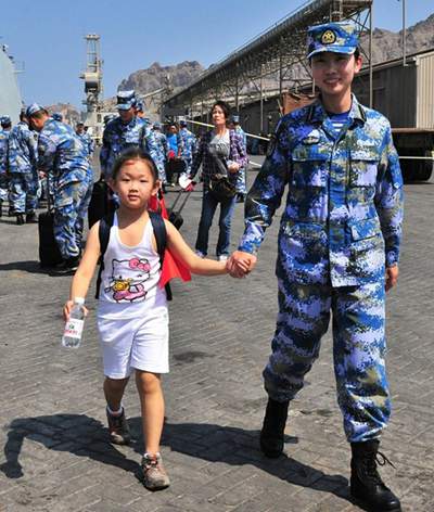 资料图:也门撤侨1