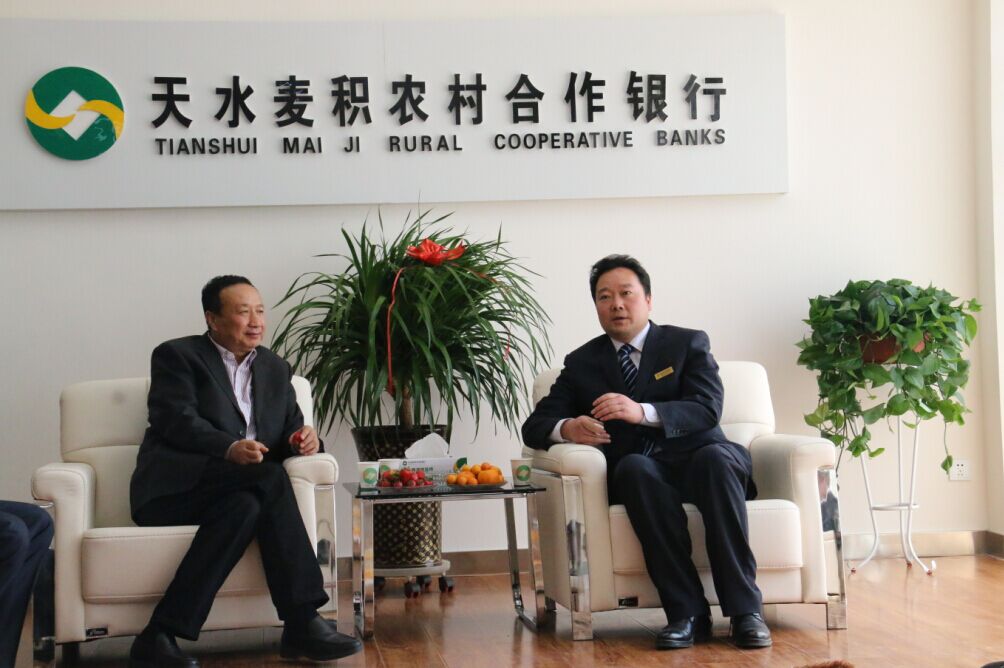 牛勇董事长_董事长办公室图片