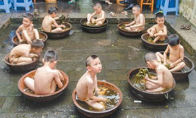 �����ձ��̵���ع�����ϰ�ף������������