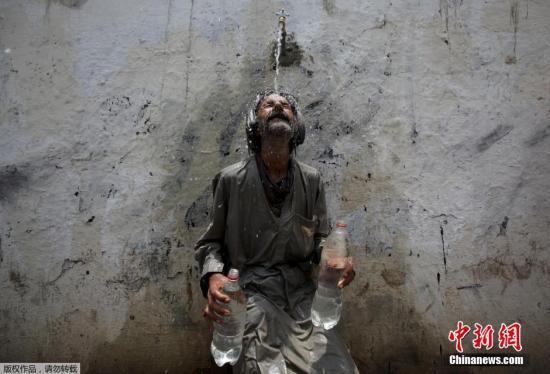 巴基斯坦高温天气持续 已致超过1000人死(图)