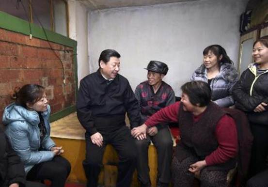 2014��1��26�գ�ϰ��ƽ�������ɹŰ���ɽ������ʩ������������ҵ�ﻧ����Ⱥ�ڡ�74��Ĺ���������ҵ�ֹ�����30�꣬6����ס��38ƽ�׼�ªƽ���ϰ��ƽ̤ѩ�߽����ң���ؽѣ�����ǽ������ͷ��ͬ�Ϲ���ϥ̸�ġ�����Ƕ��Ϲ�һ����˵����������ˣ�֪���������������ѣ����ص����������ǡ���ҵ����Ϊ���������˹��ף����͹��Ҳ������Ǵ�ҡ���