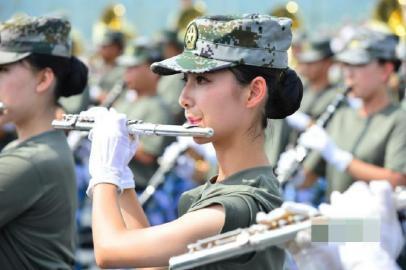 ����Ů������Ա�������ǳ���
