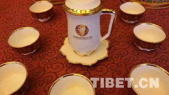 ����������9����Ʒ�ع⣺��1���޼�֮��