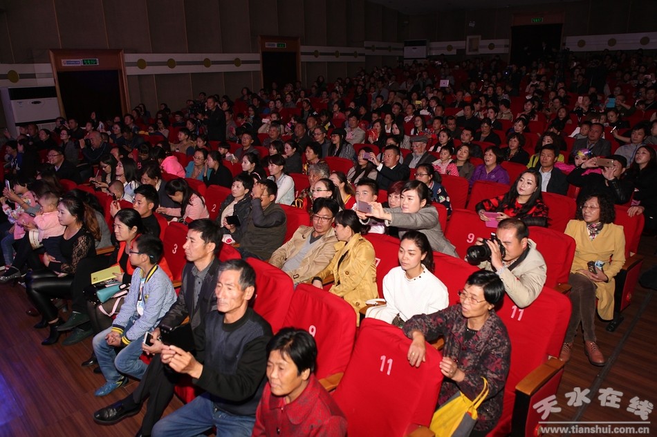 李红兵艺术教育教学成果展示演出在秦州剧院举