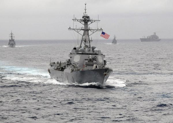 美军舰强闯我国南沙邻近海域 海军航空兵出动