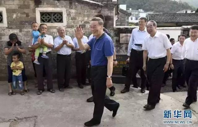 老王调研地方 省长陪不陪有何讲究?