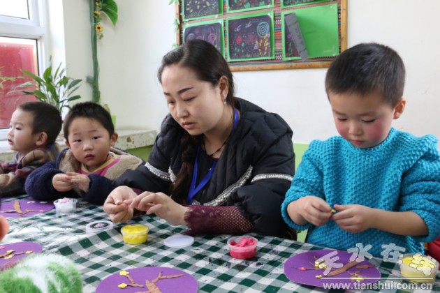 天水200名乡镇幼儿园教师到影子基地拜师学艺