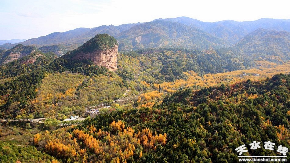 (麦积山之冬) 麦积山石窟为中国四大石窟之一,是国家aaaaa级旅游