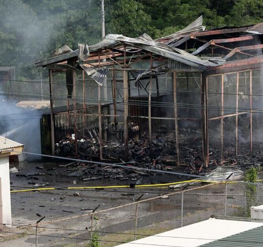 原文配图:驻韩美军部队发生瓦斯爆炸,3分多钟内爆炸90余次。