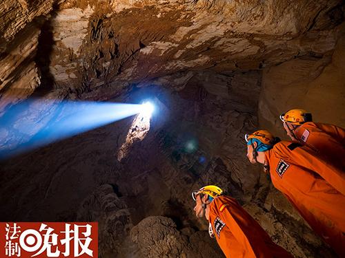 欧洲宇航局揭秘中国航天员如何洞穴训练