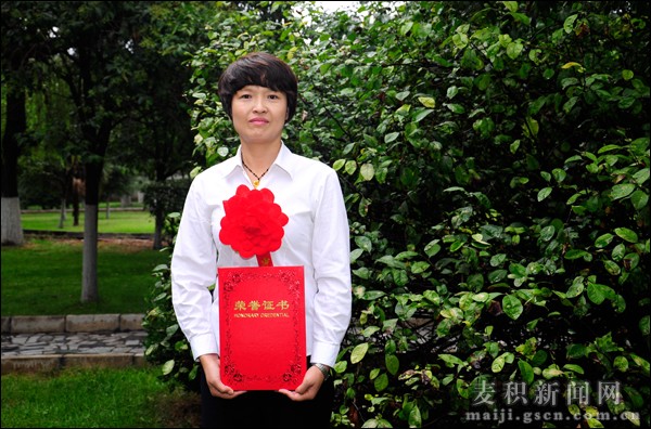 【最美教师】记麦积区龙园小学优秀班主任雷娟娟(图)