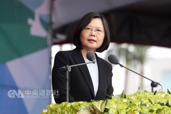 Ӣ10շ˫ʮ̨ýܽ˵ˡĲһûСУһûСǡûоŶʶյ⽻м߻ϣ˻شýڴµʣǿԡ̨ԡй͡һһ̨Ǵ̨һ