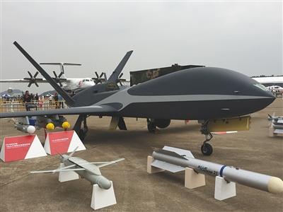 歼20珠海航展首秀 空军多款高新武器成体系亮相