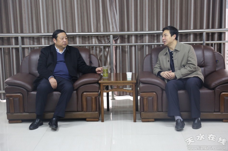 万宝集团董事长_广州万宝集团电风扇(2)