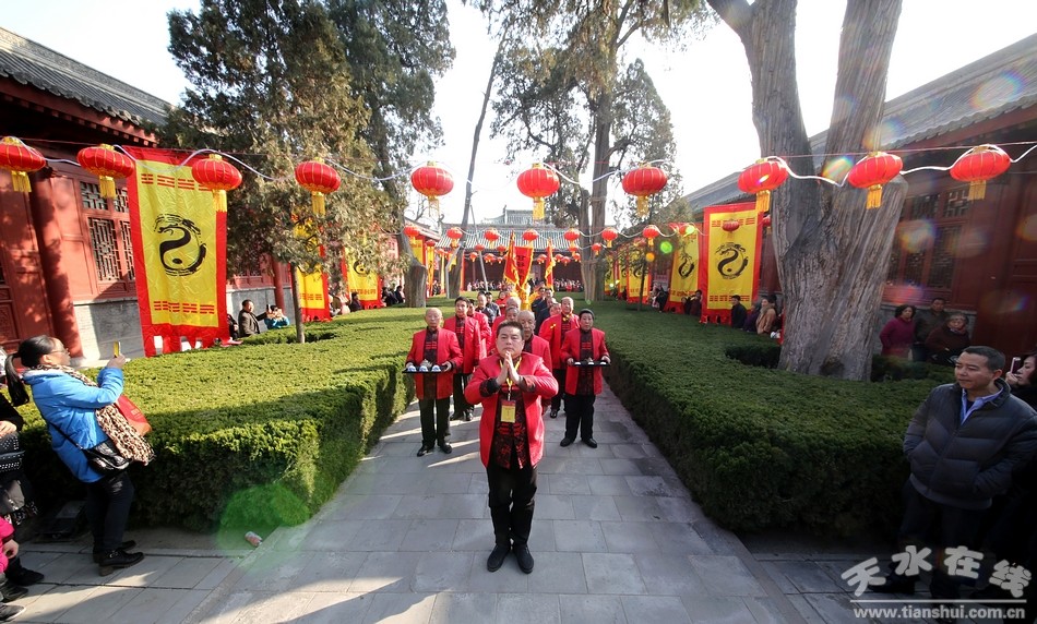 天水伏羲庙举行丁酉年春祭伏羲之迎献饭仪式(