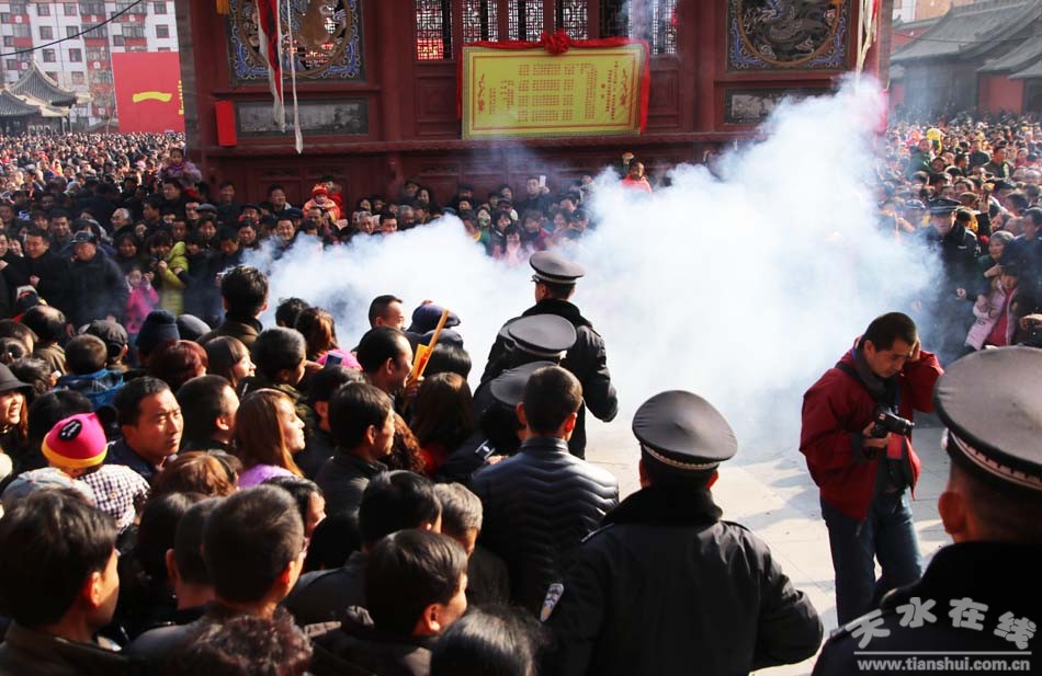 天水伏羲庙举行丁酉年春祭伏羲之迎献饭仪式(