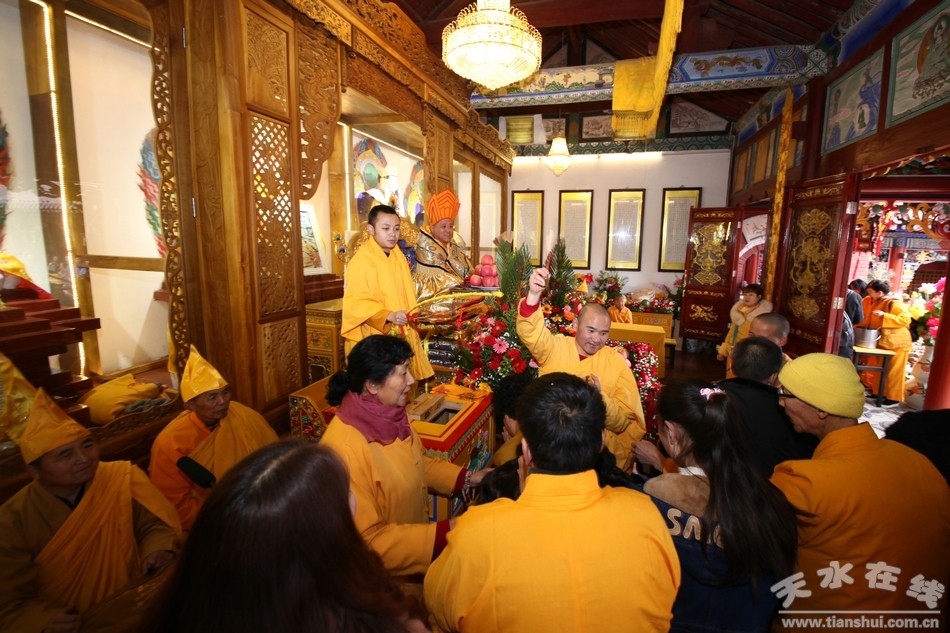 天水净土寺正月初六日举行吉祥灌顶大法会(组图)
