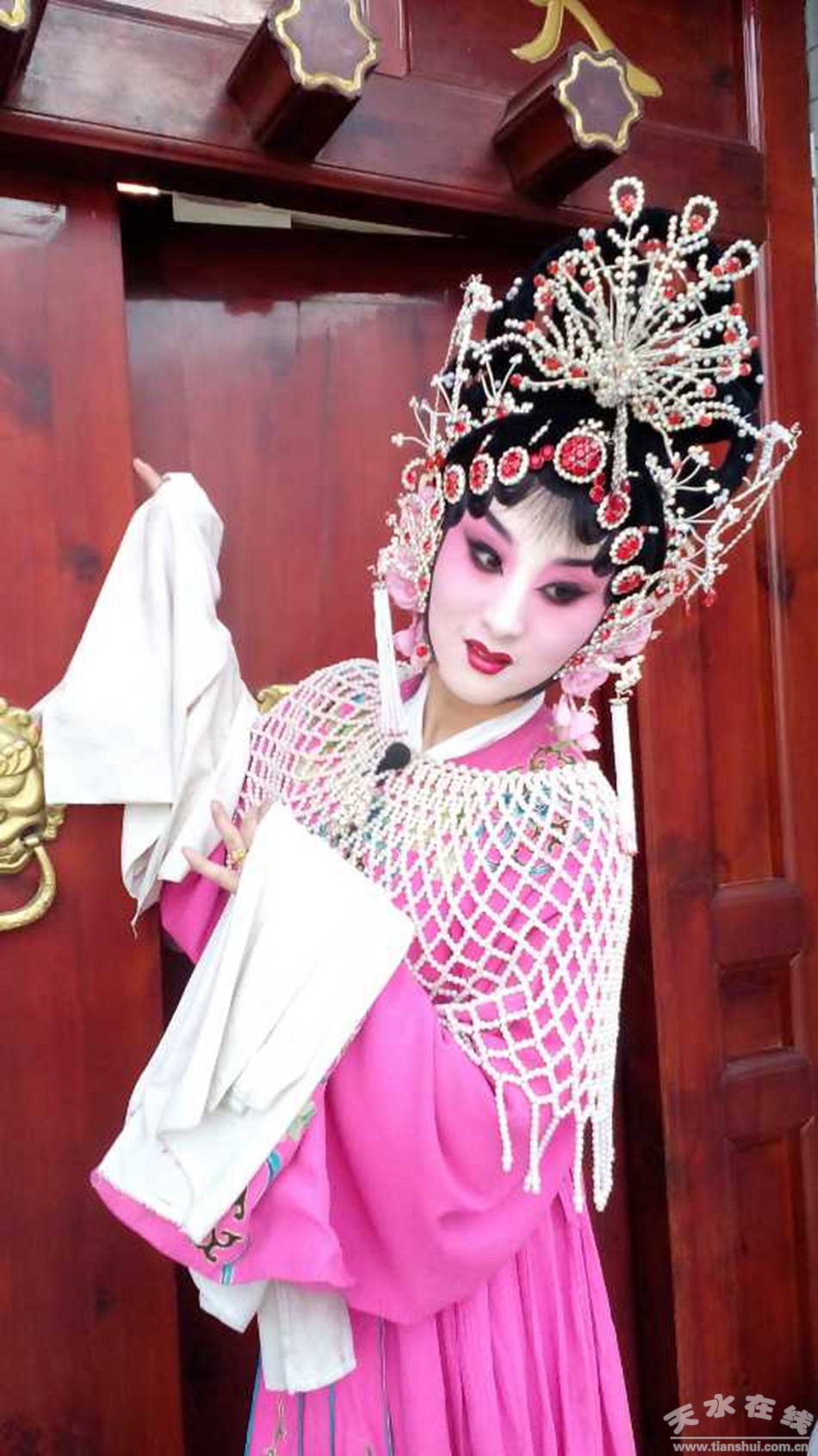 天水秦腔花旦田芳登上cctv舞台录制节目图
