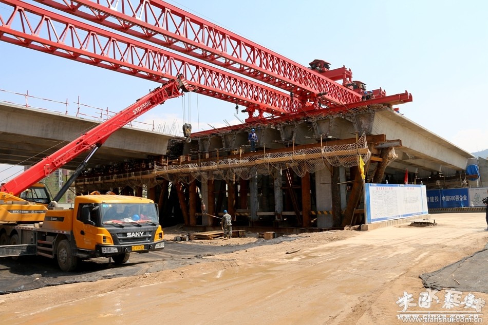 秦安县葫芦河2号桥工程预计八月中旬完工(图)