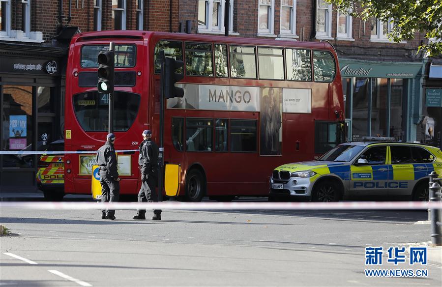 (国际)(2)英国警方将伦敦地铁爆炸事件定性为恐怖袭击