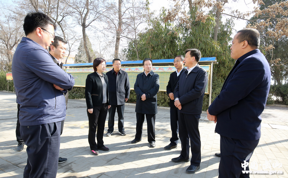 省教育厅厅长王海燕调研武山县教育工作(图)