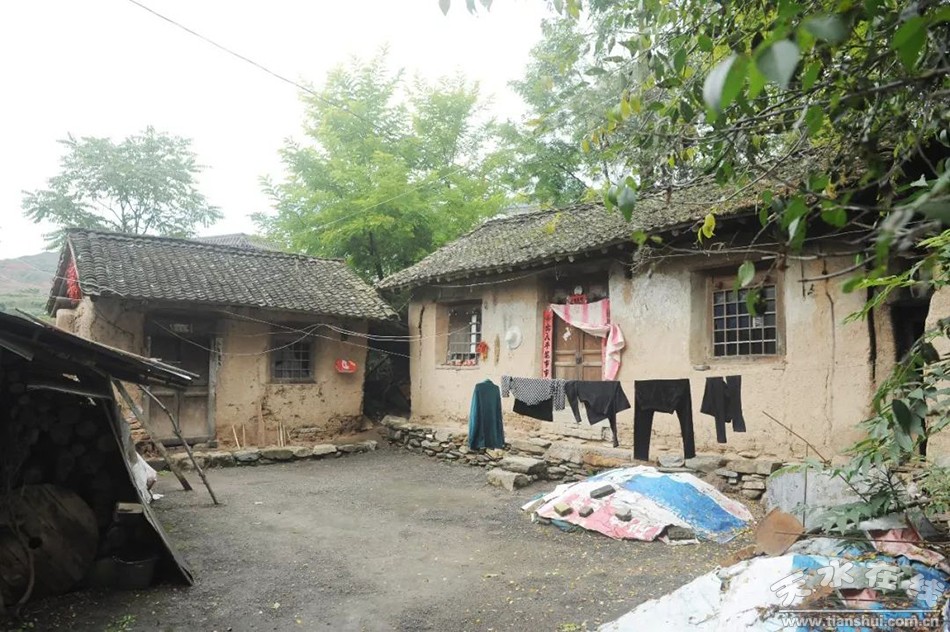 王家店村人口_人口普查(2)