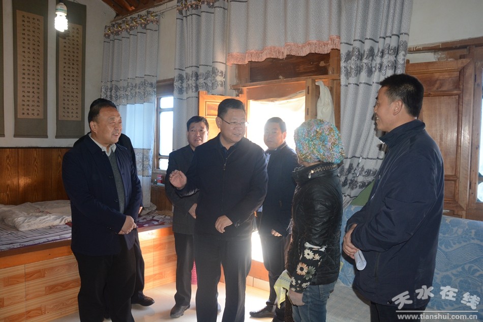 甘谷县人口最新数据_甘谷县磐安镇(2)