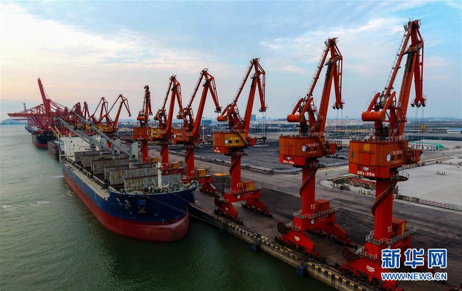 ���»�ȫýͷ����ͼ�Ļ�������11���˹����𴺳�������ϰ��ƽͬ־Ϊ���ĵĵ�������Ĺ�����չ��ʵ