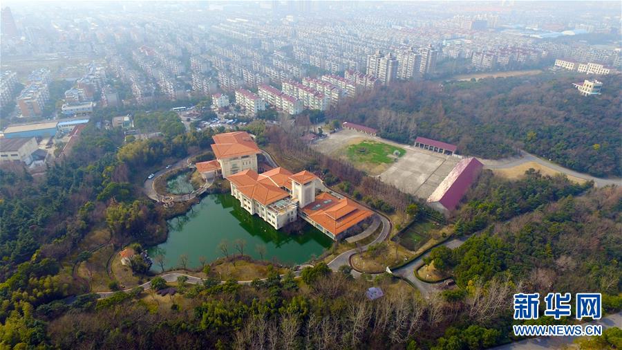 (大江奔流——来自长江经济带的报道·新华全媒头条·图文互动)(8)轻舟正过万重山——深入推动长江经济带发展述评