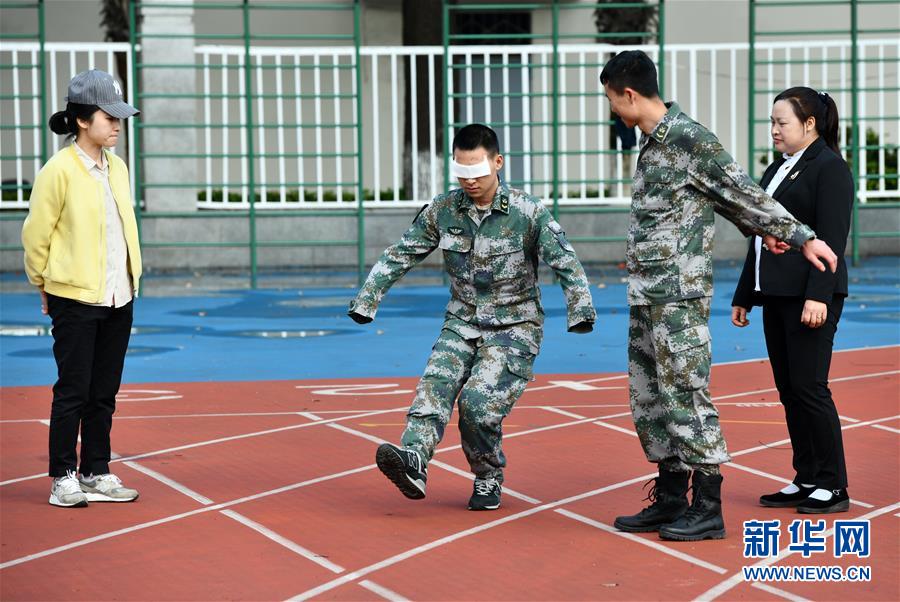 (时代先锋·图文互动)(7)新时代最可爱的人——记陆军某扫雷排爆大队英雄战士杜富国