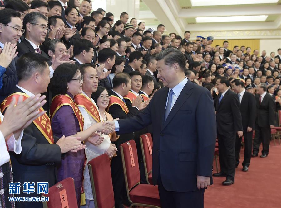 (时政)(2)习近平会见中国红十字会第十一次全国会员代表大会代表