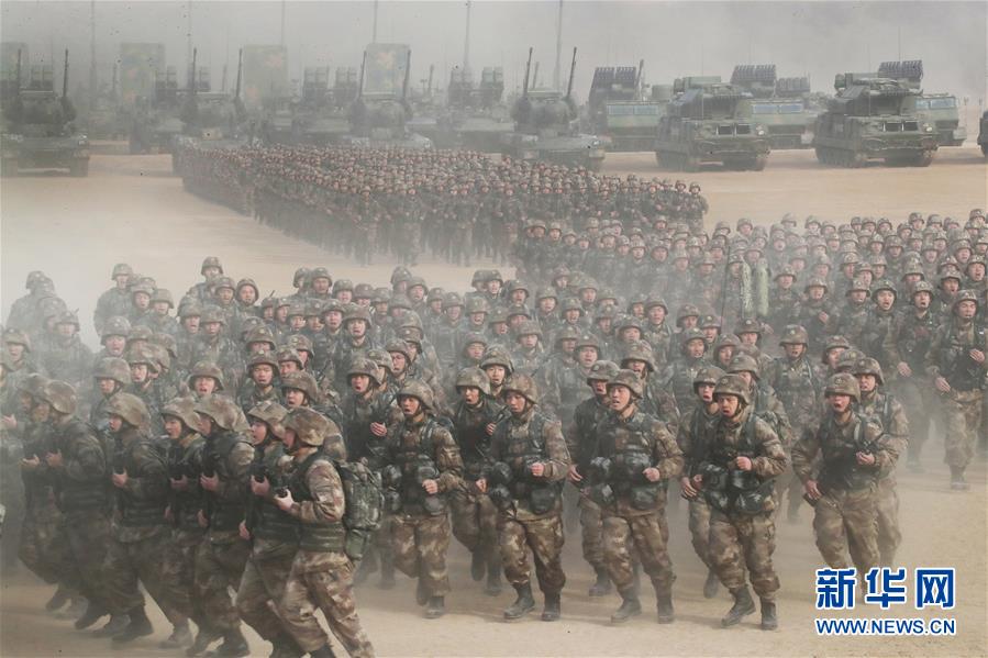 (新华全媒头条·图文互动)(4)沿着中国特色强军之路阔步前进——党中央、中央军委领导推进国防和军队建设70年纪实