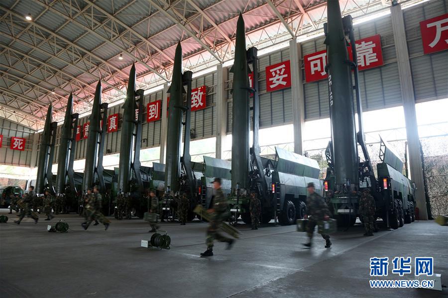 (新华全媒头条·图文互动)(11)沿着中国特色强军之路阔步前进——党中央、中央军委领导推进国防和军队建设70年纪实
