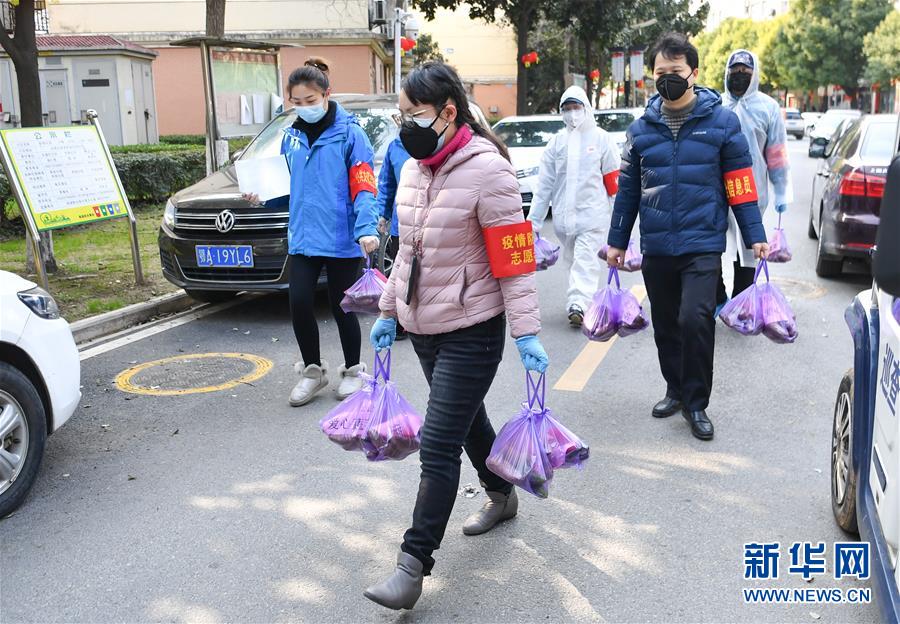 (在习近平新时代中国特色社会主义思想指引下——新时代新作为新篇章·习近平总书记关切事·图文互动)(4)不获全胜不收兵——决胜之地湖北战“疫”进行时