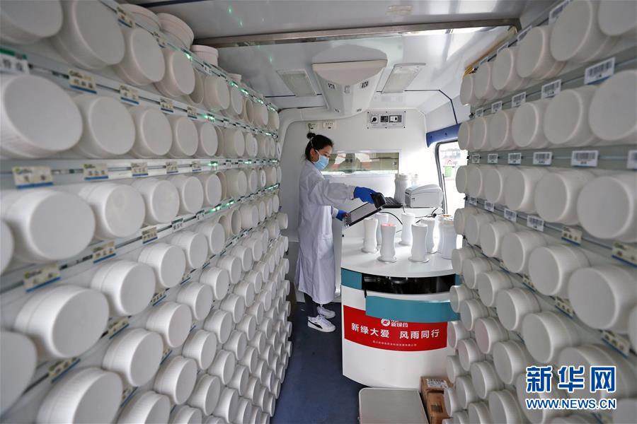(在习近平新时代中国特色社会主义思想指引下——新时代新作为新篇章·习近平总书记关切事·图文互动)(1)高擎利剑驱疫魔——科研攻关助力湖北战“疫”记